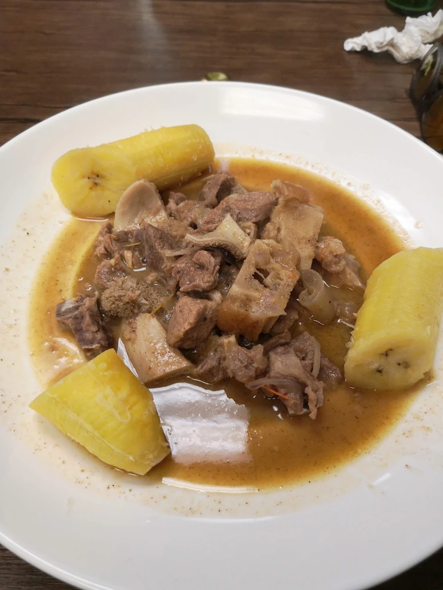 Pepper Soup Goat & Plantains