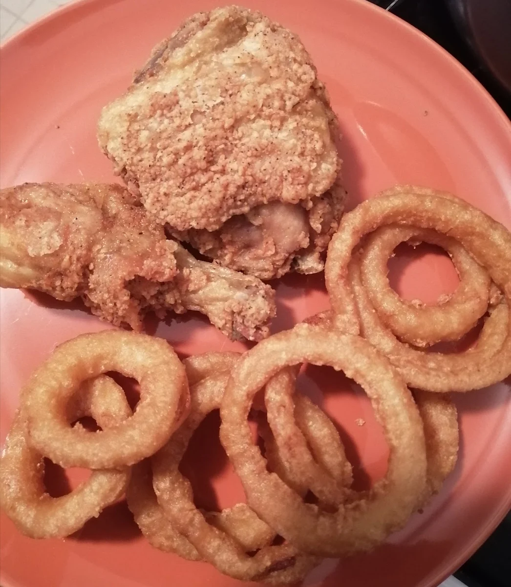 2pc Tuesday Chicken & Rings