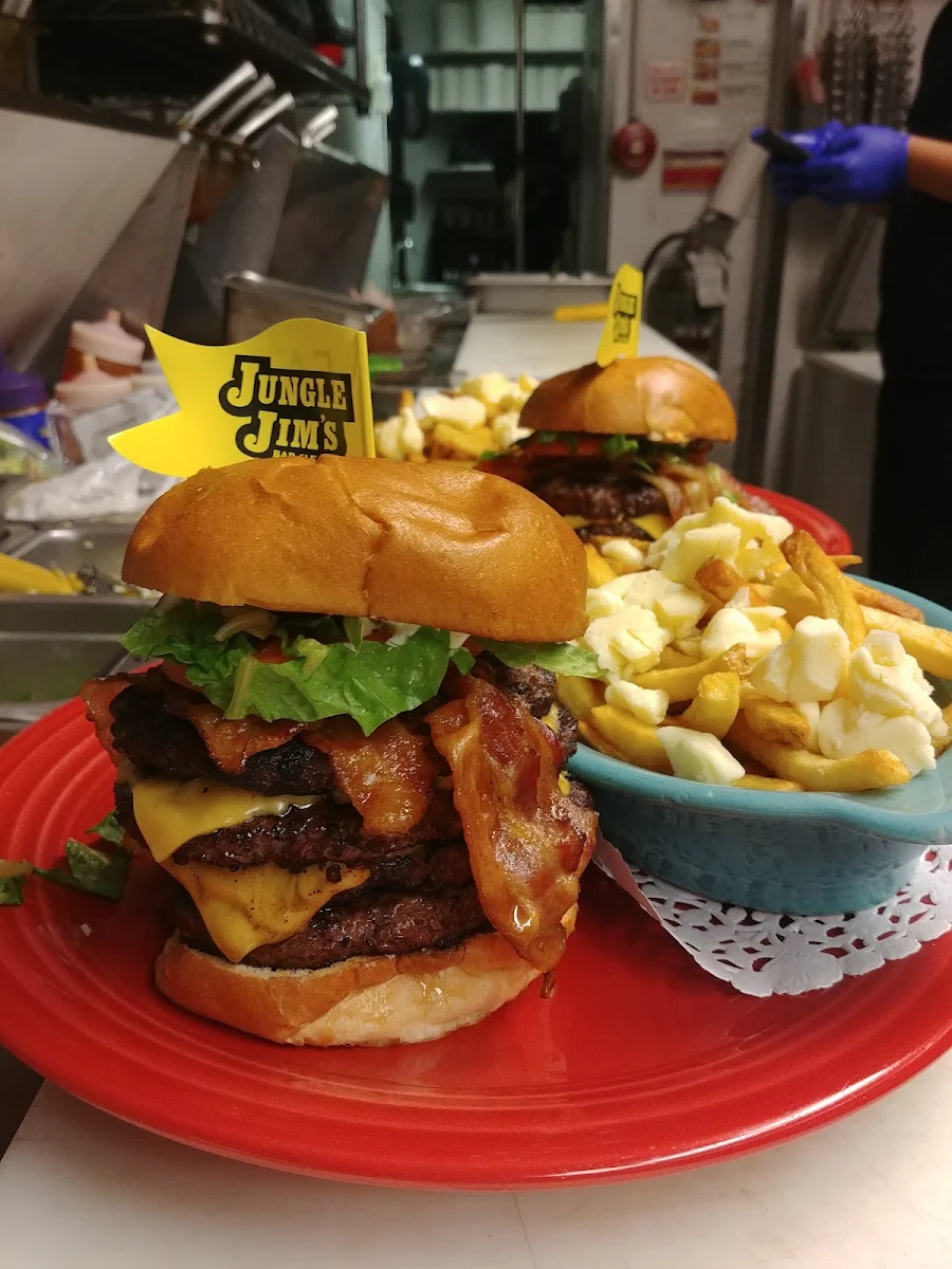World Famous Headhunter Burger