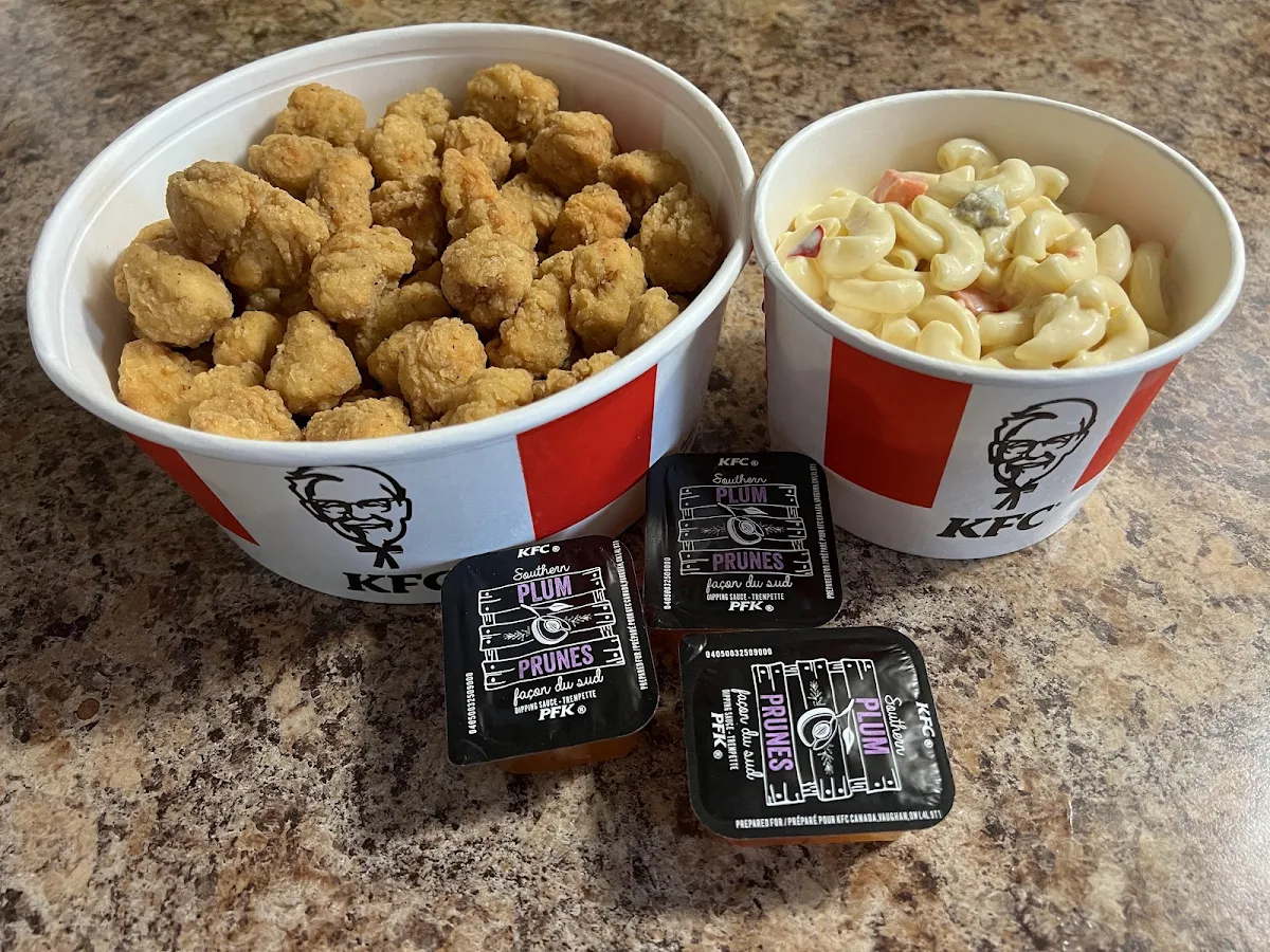 Popcorn Chicken and Macaroni Salad