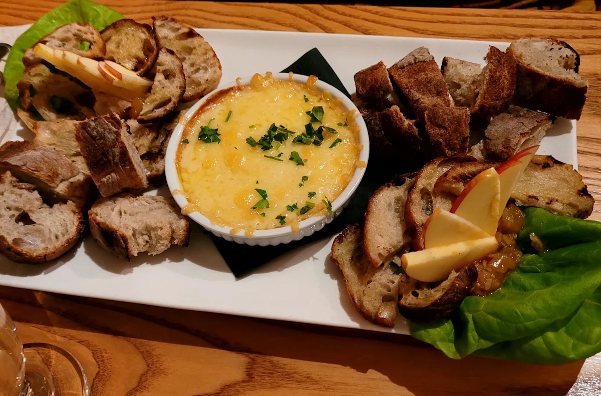 Grill Cheese Fondue