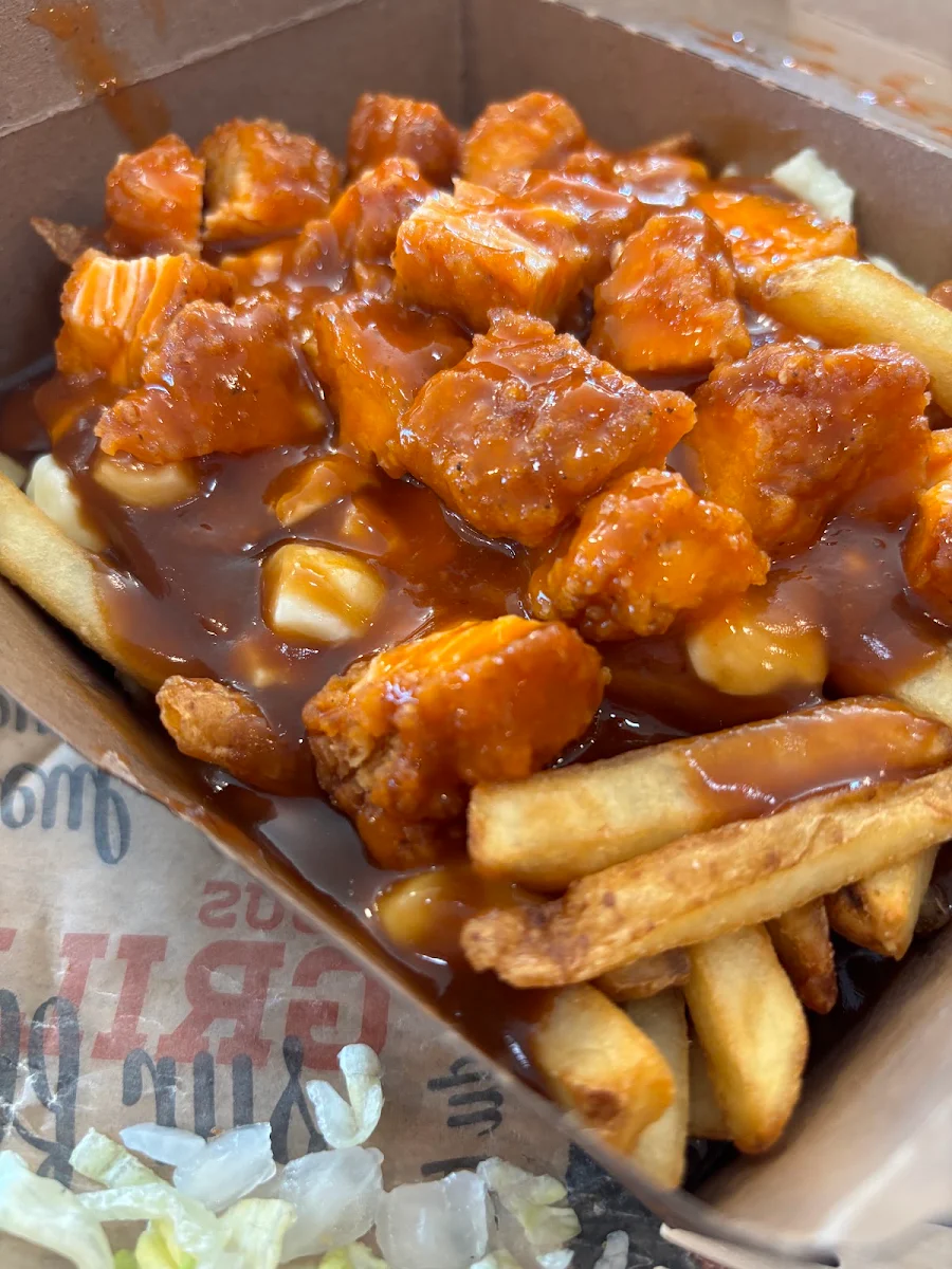 Buffalo Chicken Poutine