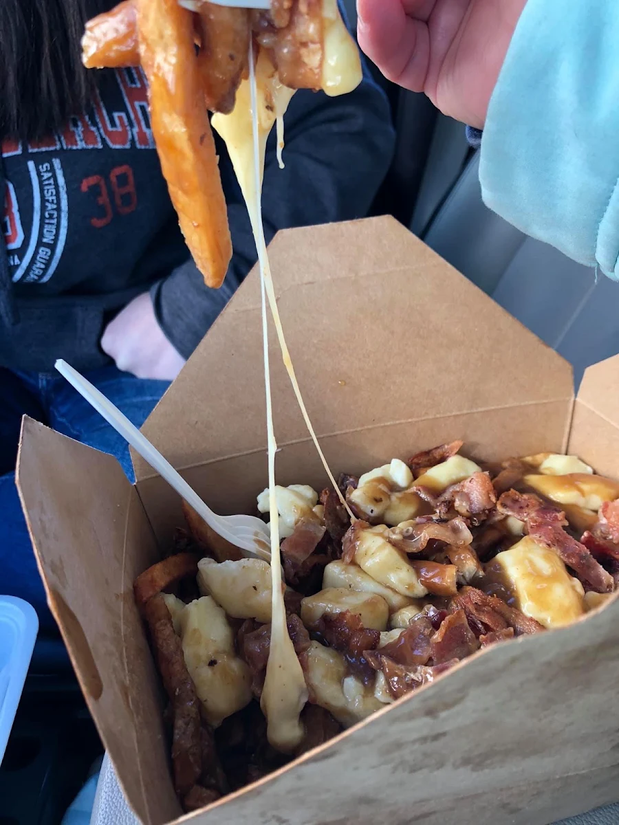Highlights, POUTINERIE - 445 HODDER AVENUE