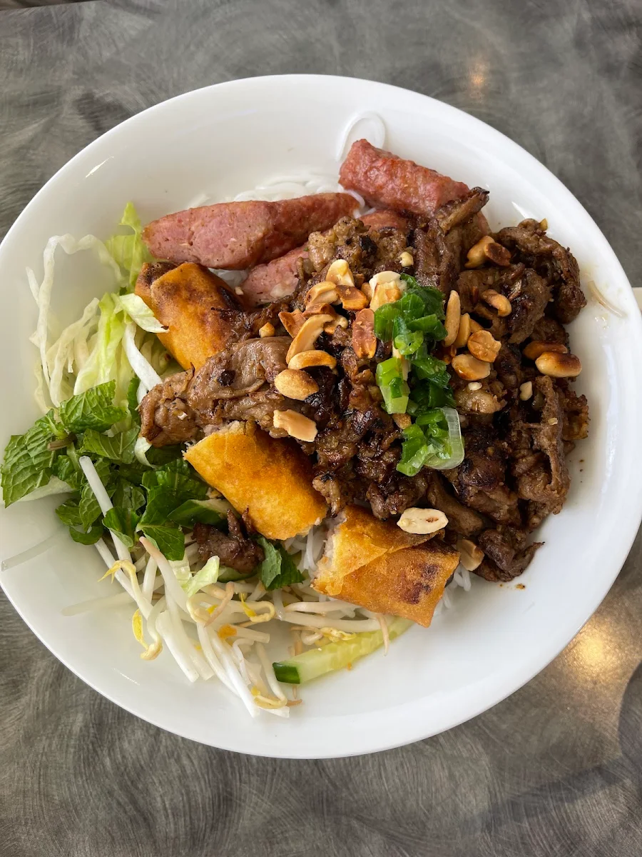 Grilled Pork Rice Vermicelli