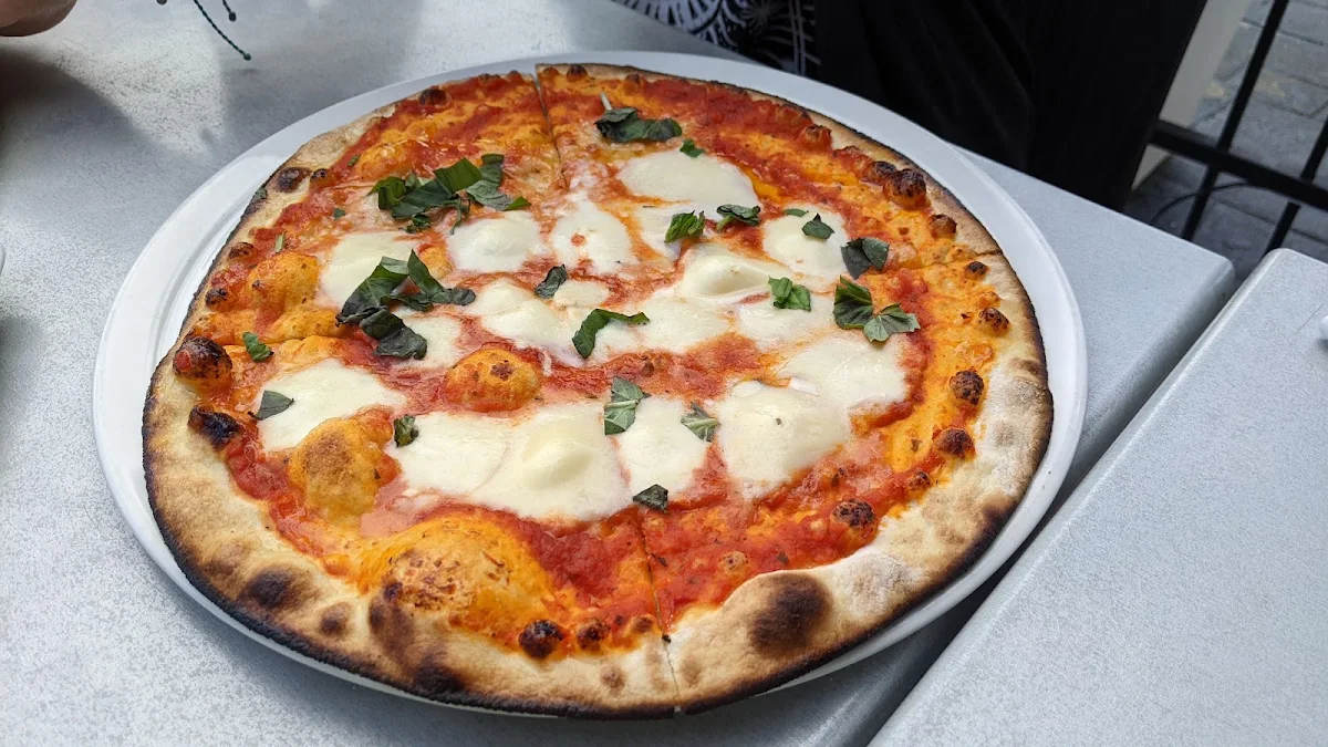 Margherita Pizza