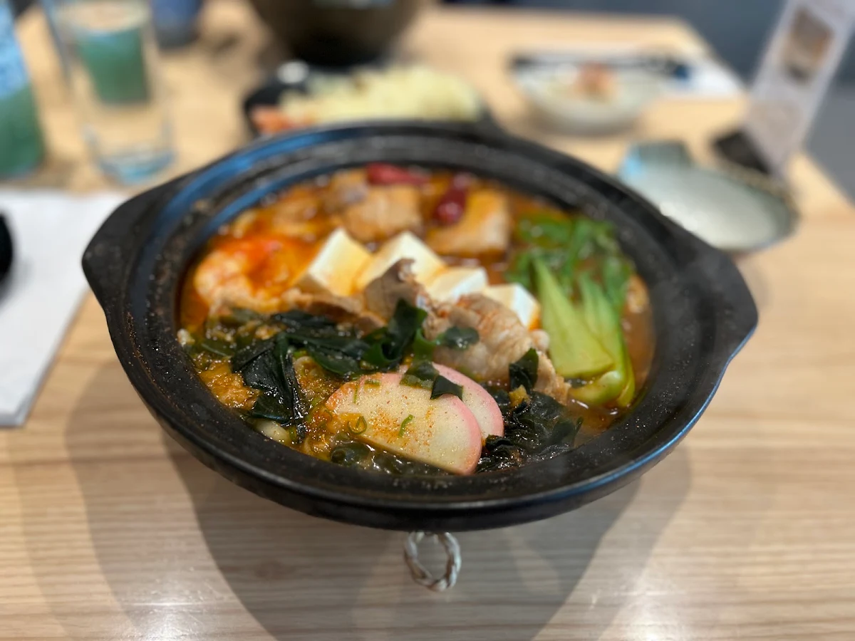 Umakara Nabe Udon