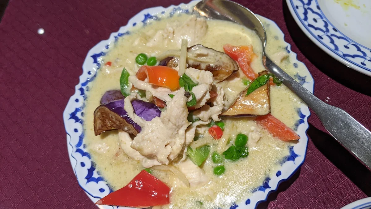 Green Curry Chicken