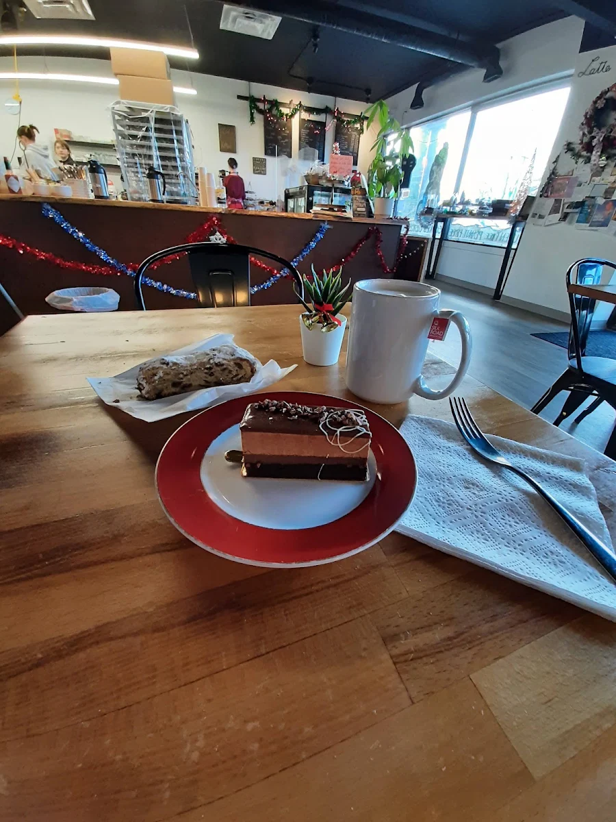 Chocolate Mouse Cake & Stolen Slice