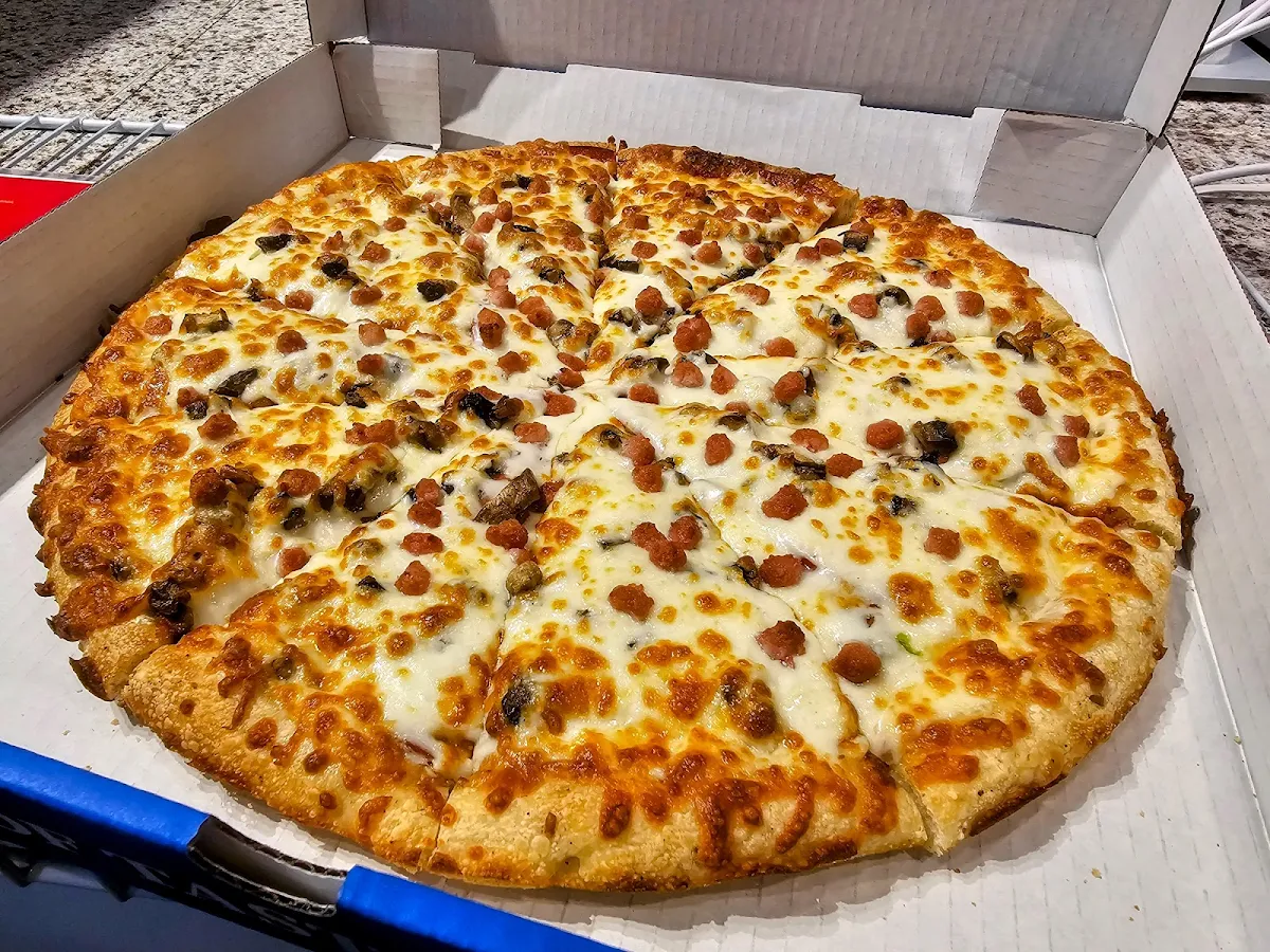 Canadian Pizza