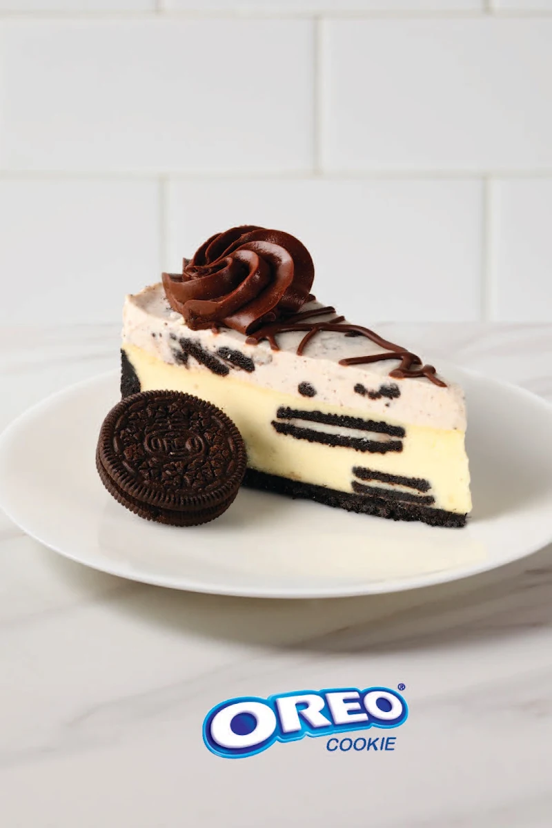 Oreo Cookies & Cream Cheesecake