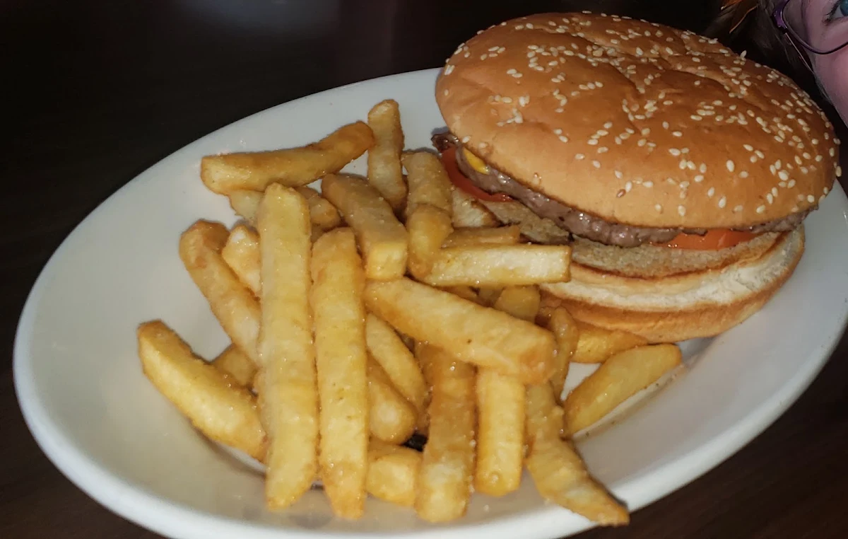 Cheeseburger & Fries