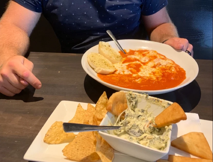 Tortellini and Spinach Dip