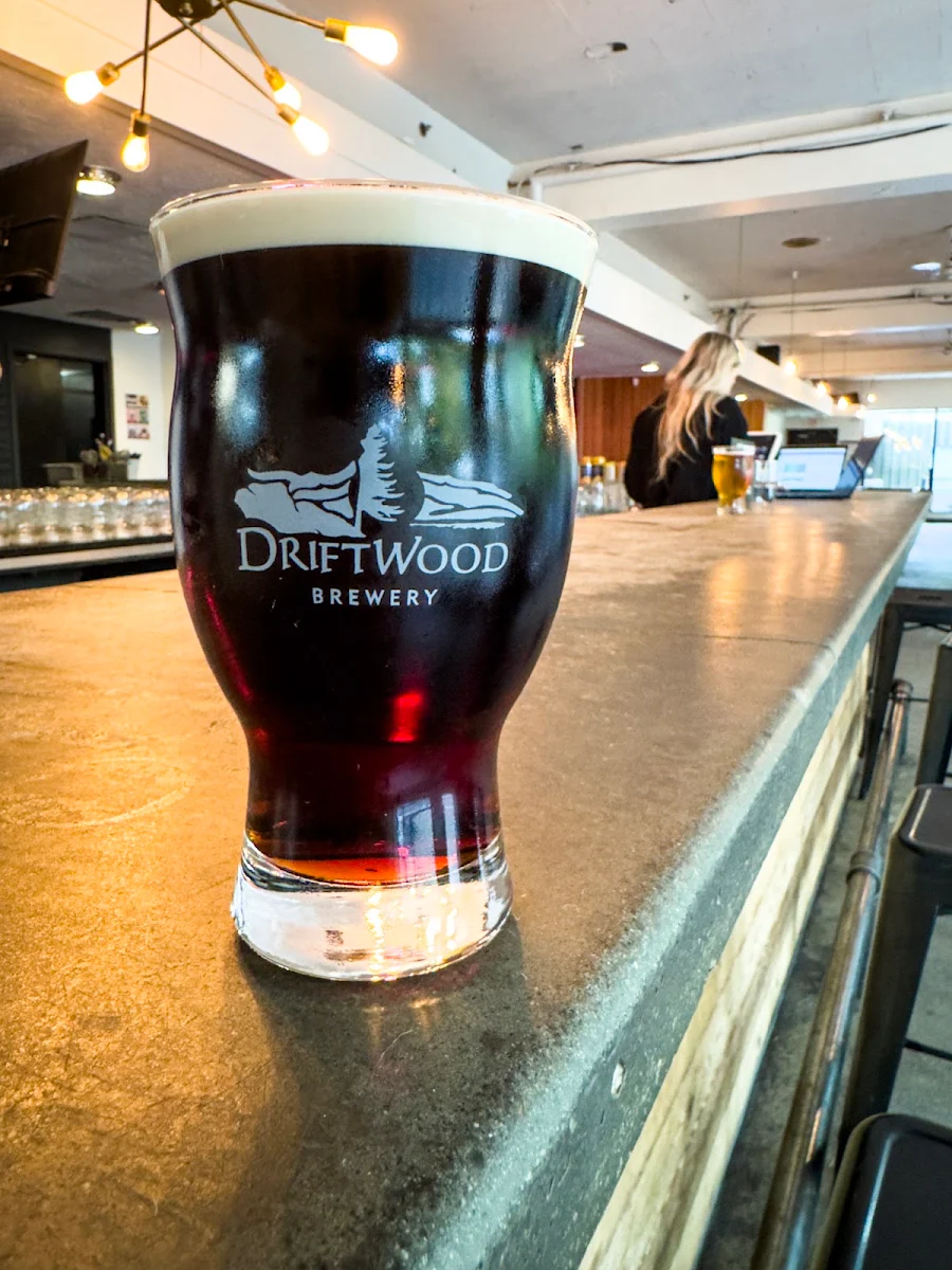 Driftwood Island Red Ale Amber Nitro