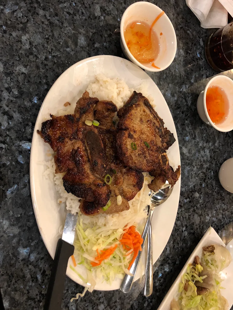 Grilled Pork Chop & Egg with Rice