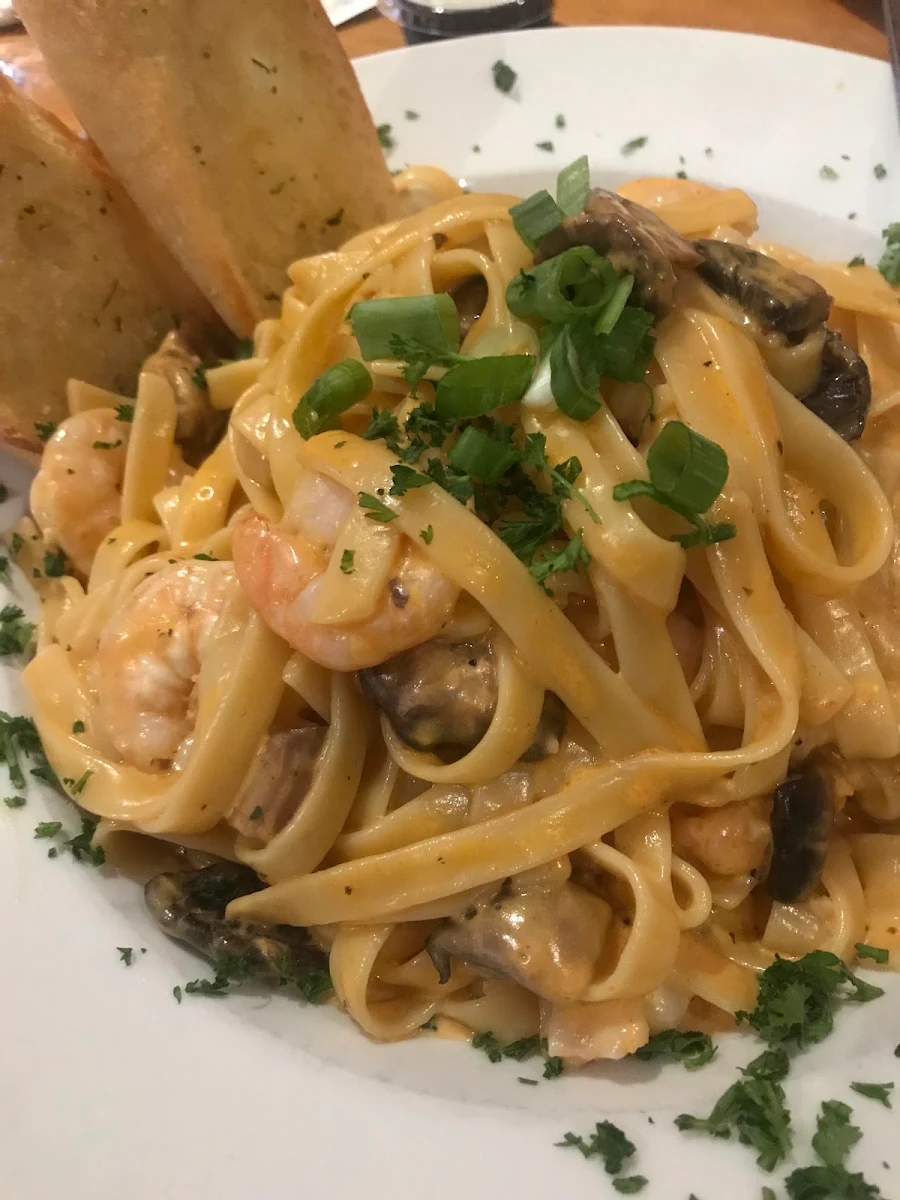 Louisiana Shrimp Fettuccine