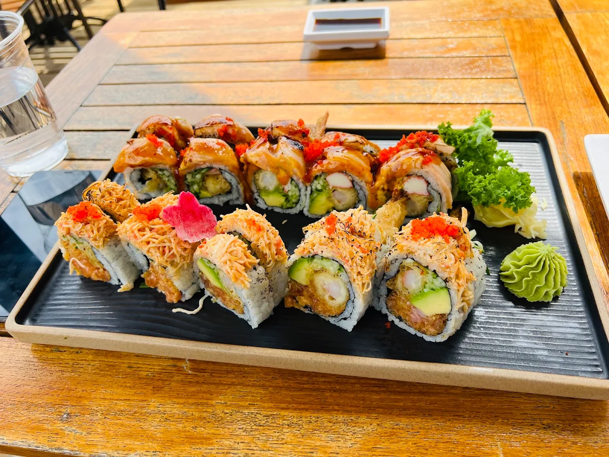 Aburi Salmon Roll & Sunny Dragon Roll