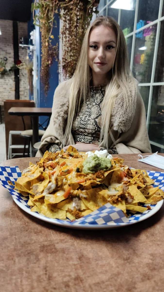 Nachos, Taco Sol (Ranvee’s Eatery)