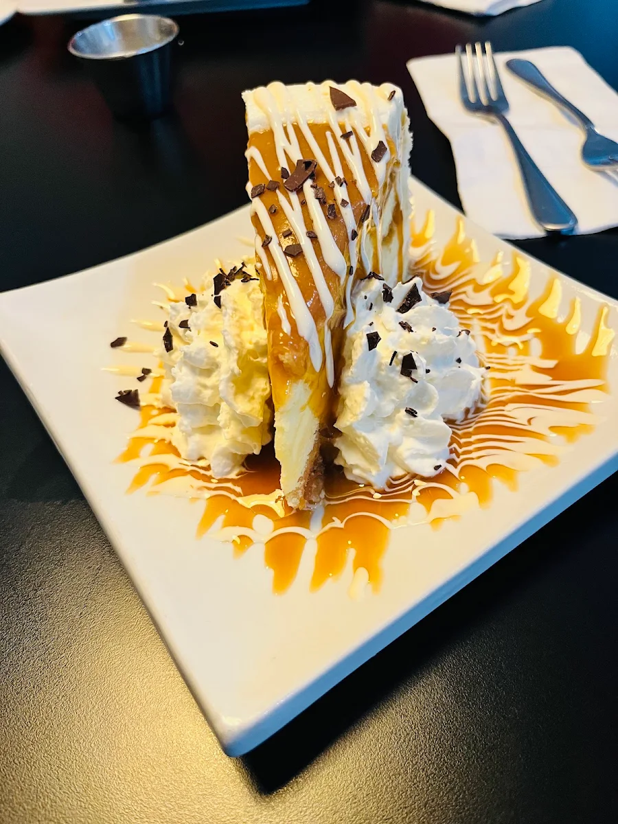 Salted Caramel Cheesecake Slice