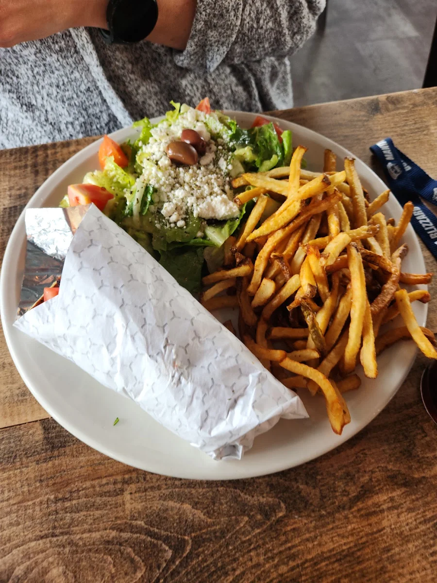 Chicken Souvlaki Platter
