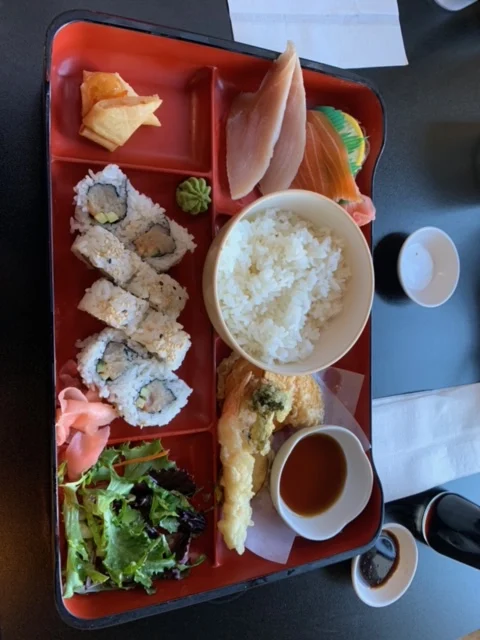 Sushi Lunch Served with Miso Soup&Salad