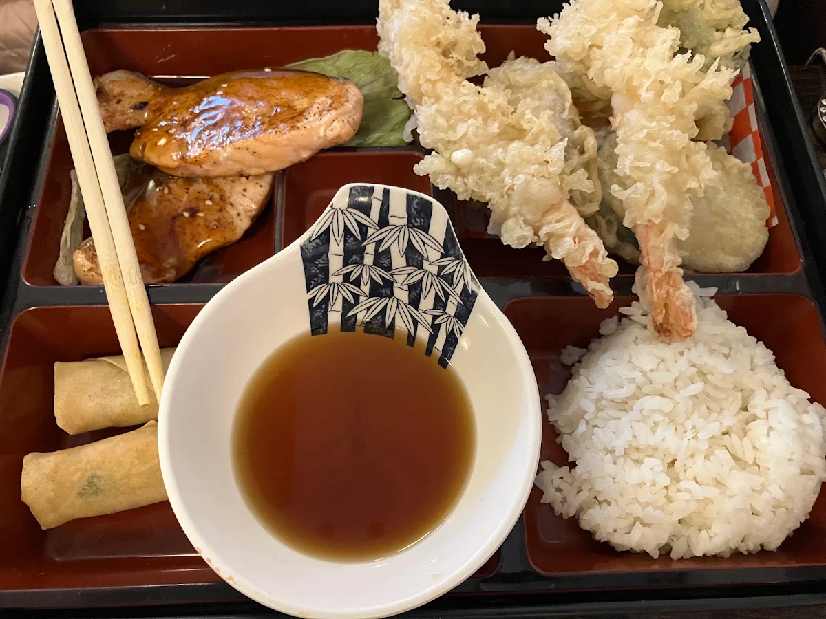 Salmon Bento