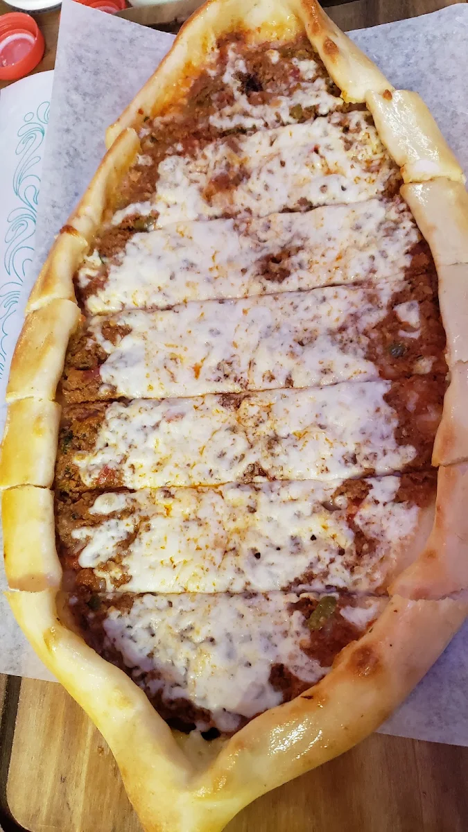 Beef Pide