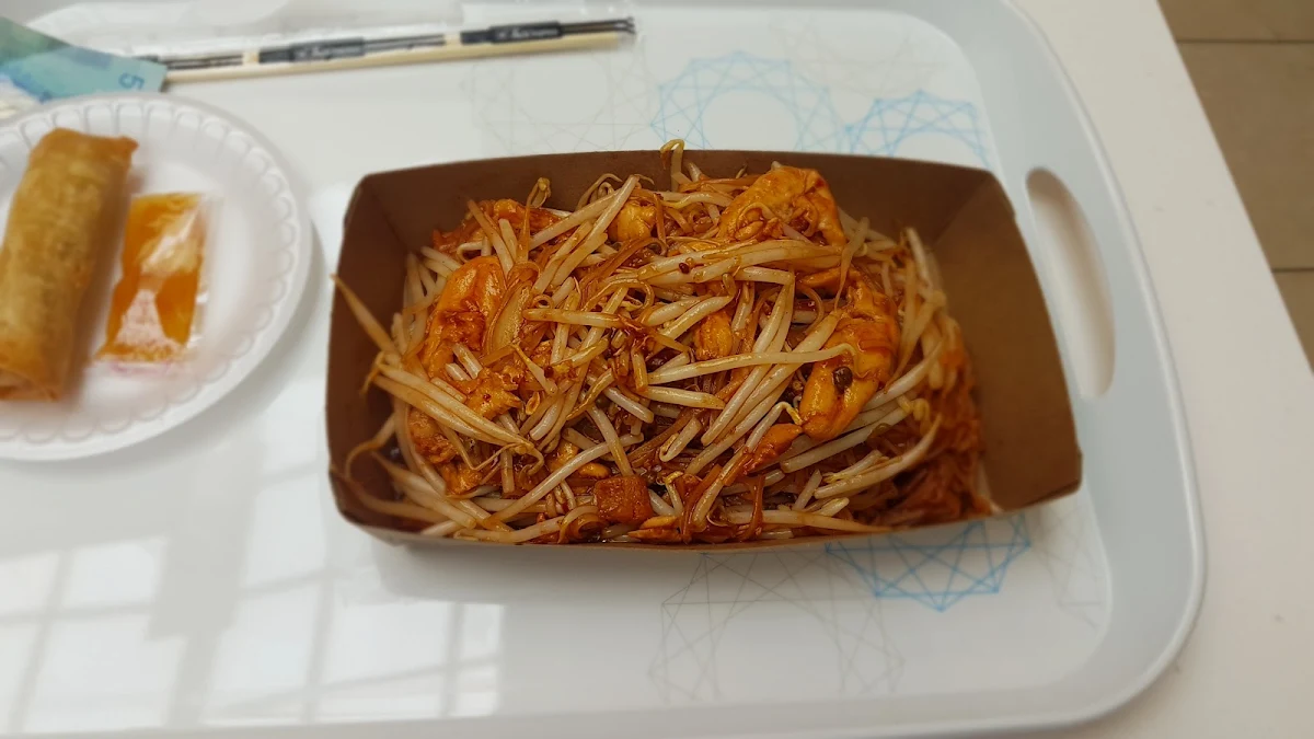 Chicken Pad Thai