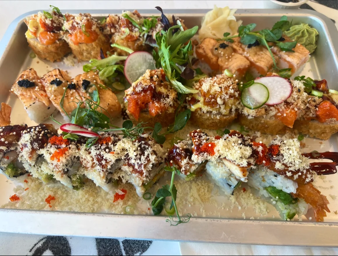 Spicy Scallop Roll
