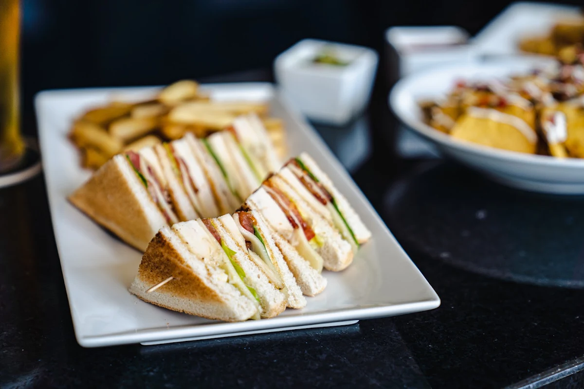 Highlights, Le Restaurant Crossbar