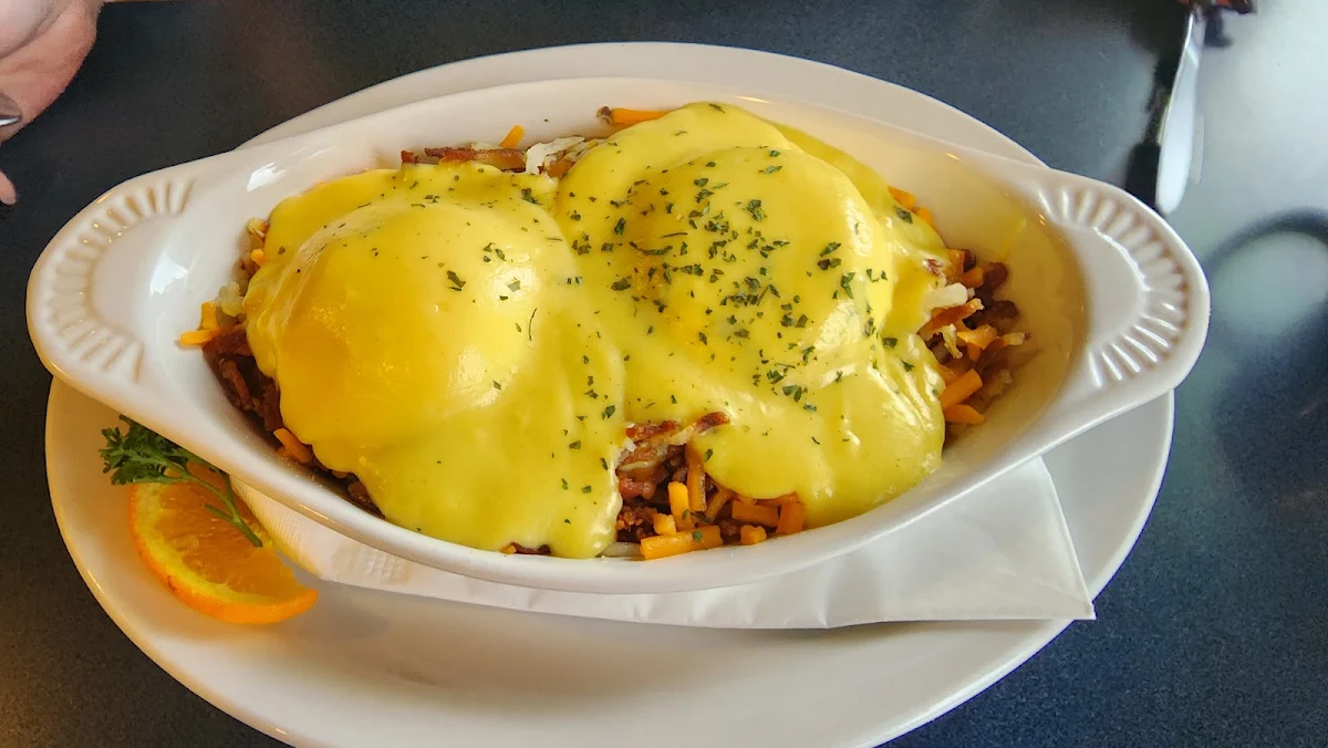 Breakfast Poutine