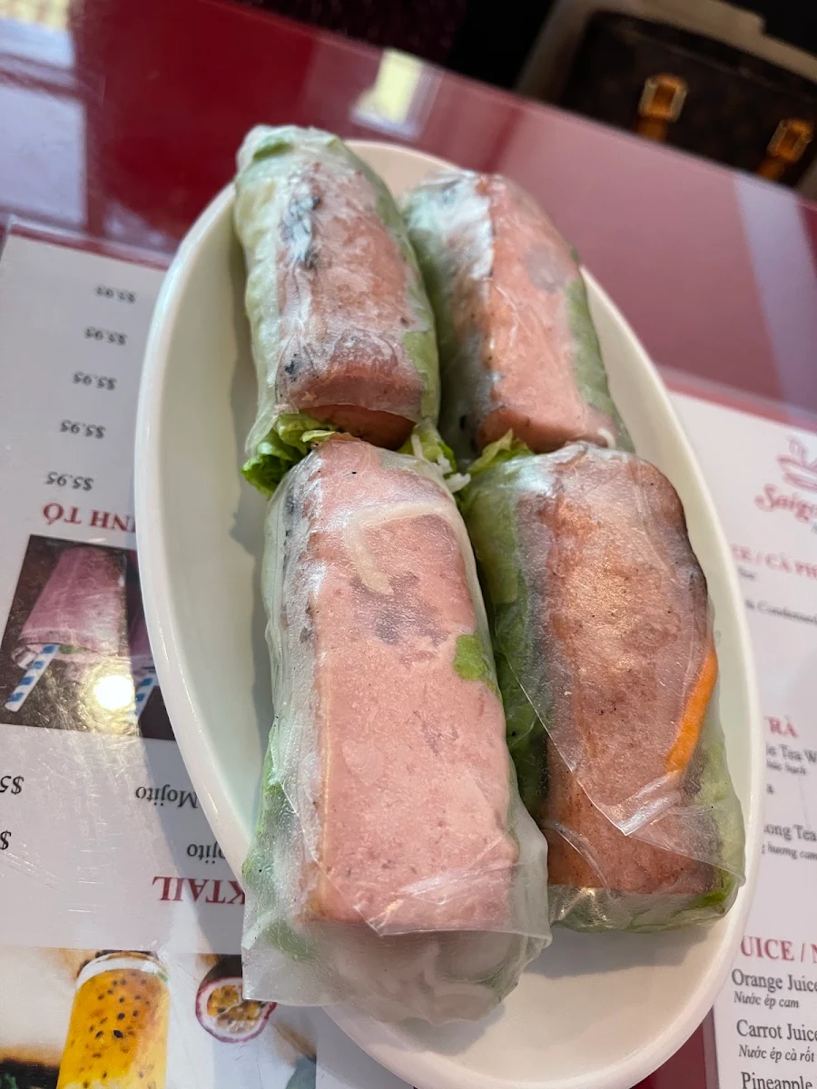 Grilled Pork Sausage Salad Rolls 2 Rolls Goi Cuon Nem Nuong 2 Cuon