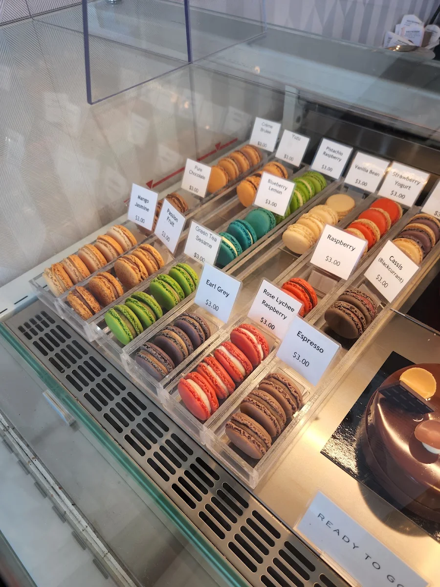 Macarons, Ruelo Patisserie