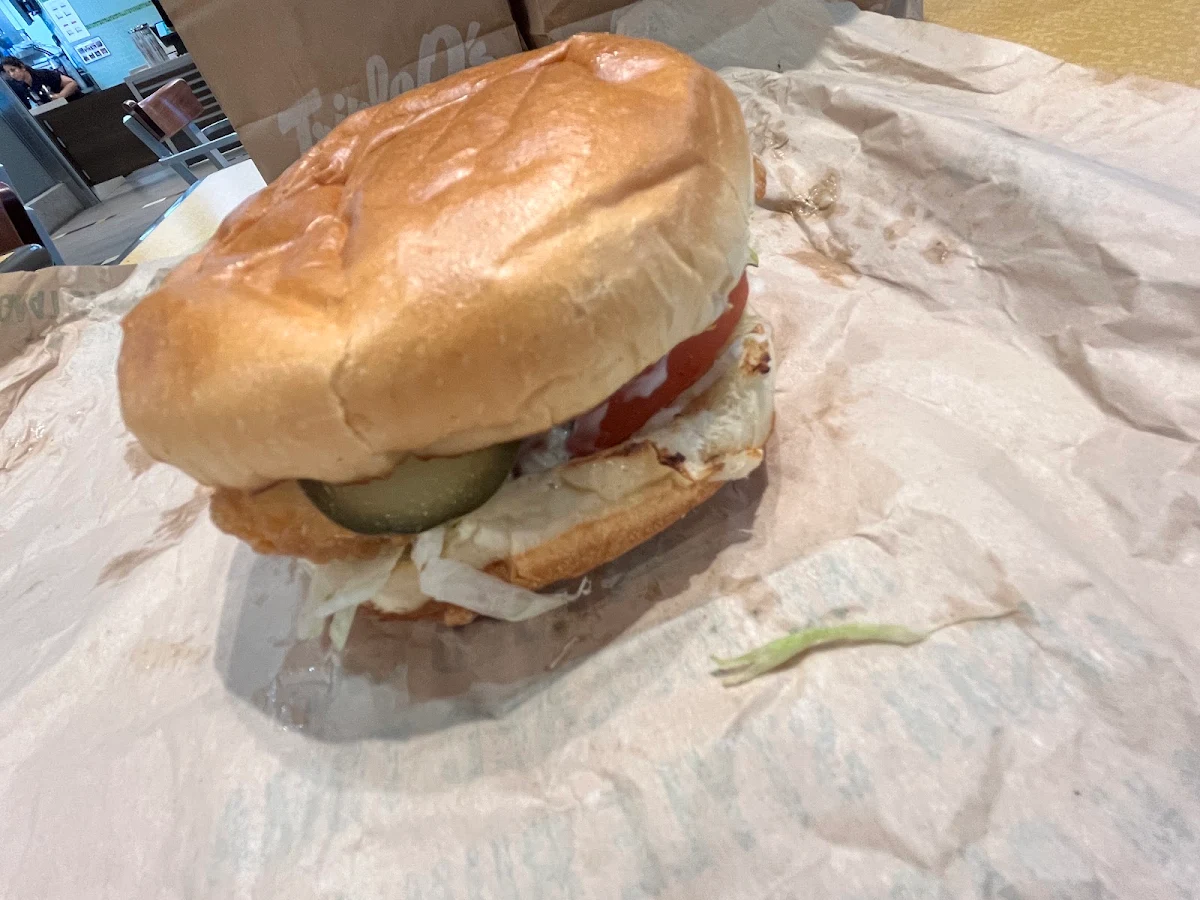 Crispy Chicken Club Burger
