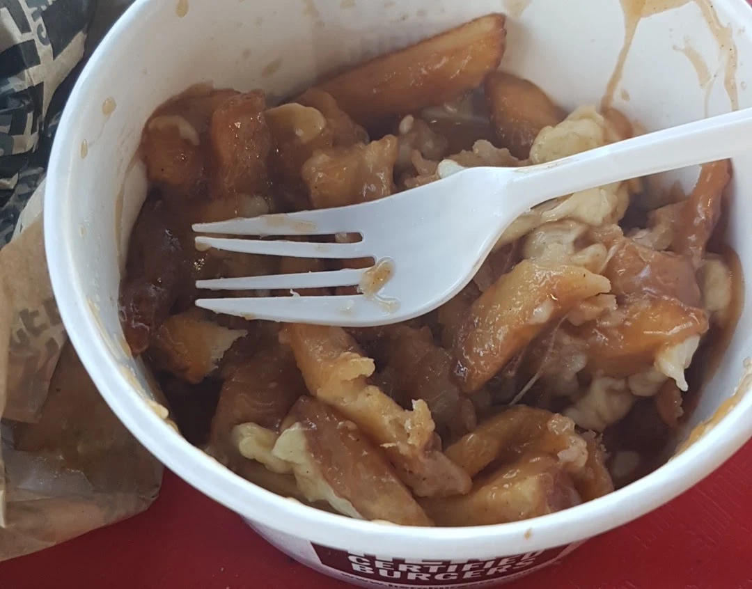 Poutine, Hero Certified Burgers