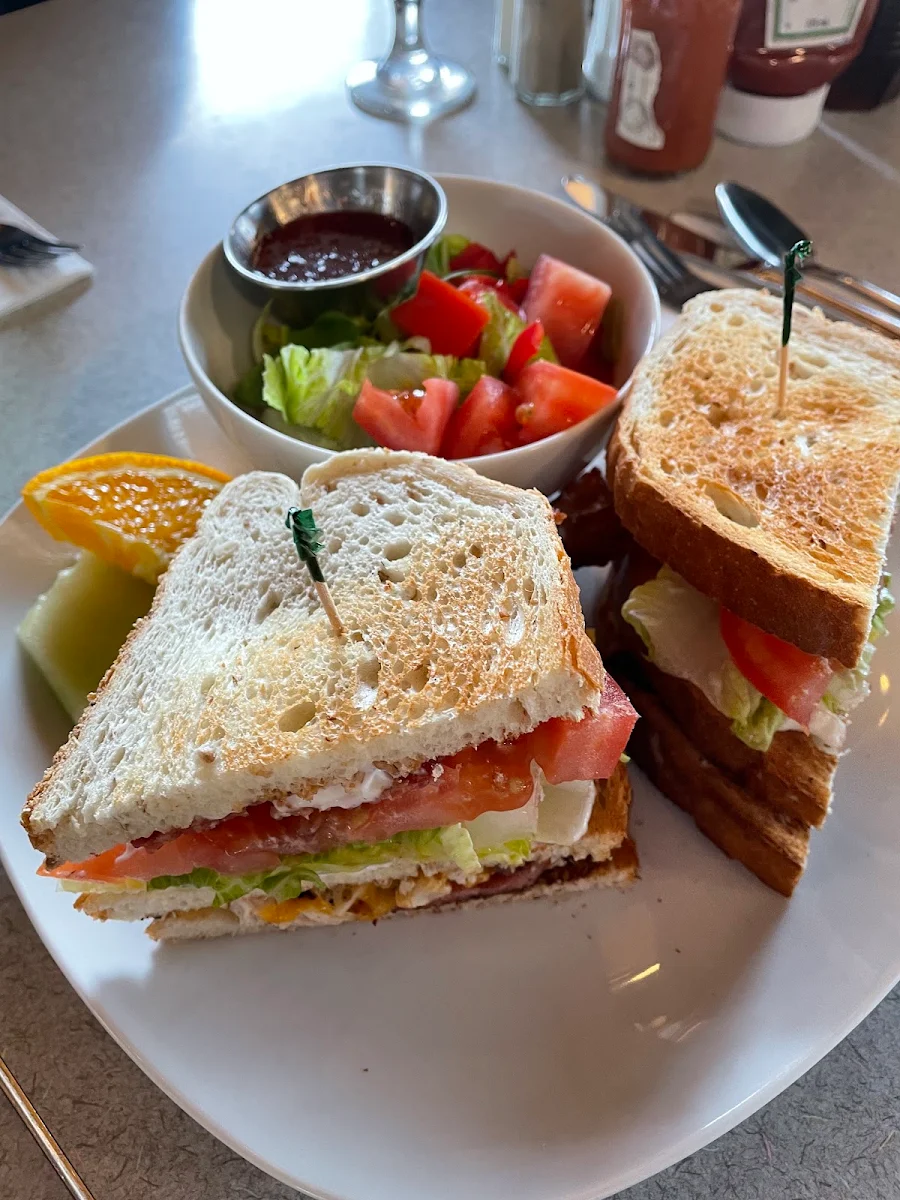 Highlights, Nellie’s On 90th