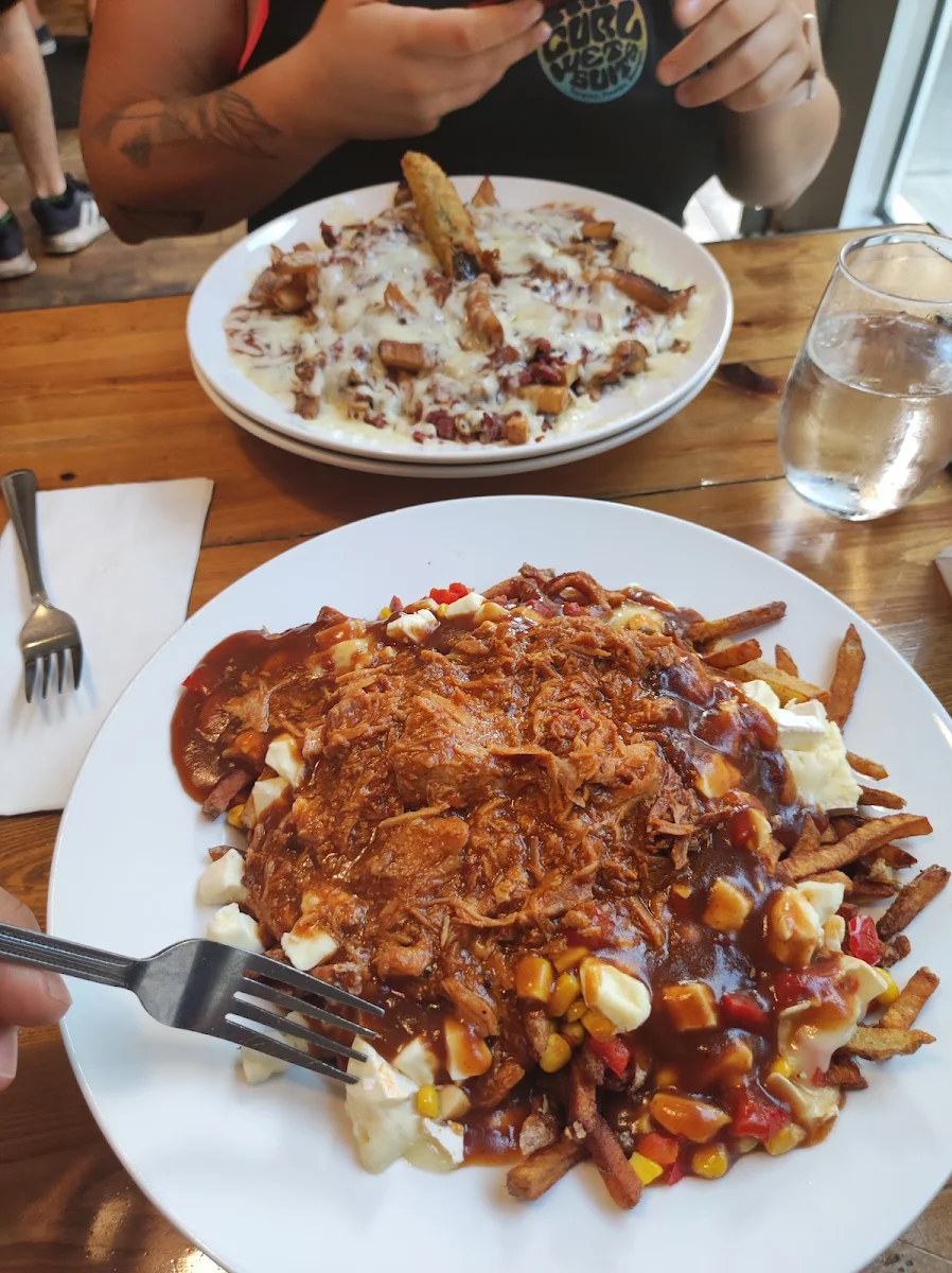 Poutine Samples