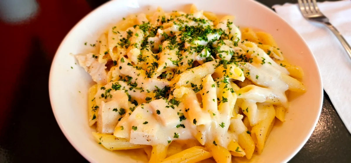 Chicken Alfredo Penne