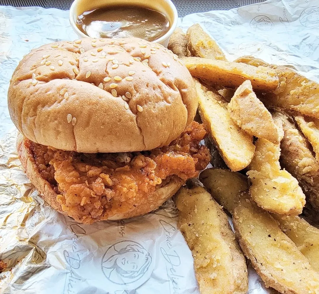 Big Mary's Chicken Sandwich Combo