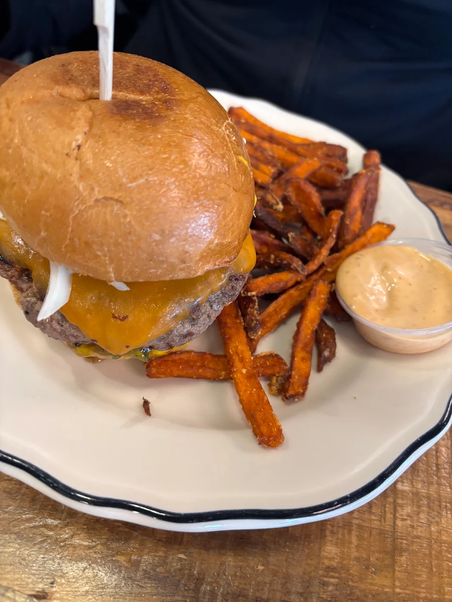 Burger Goliath