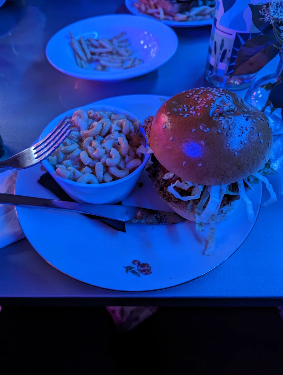 Hawaiian Burger