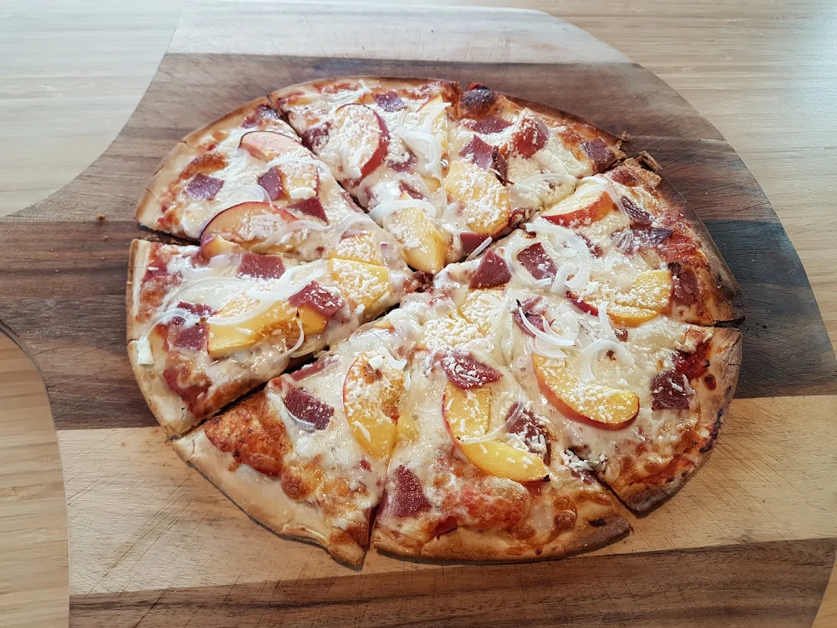 Peach Pizza