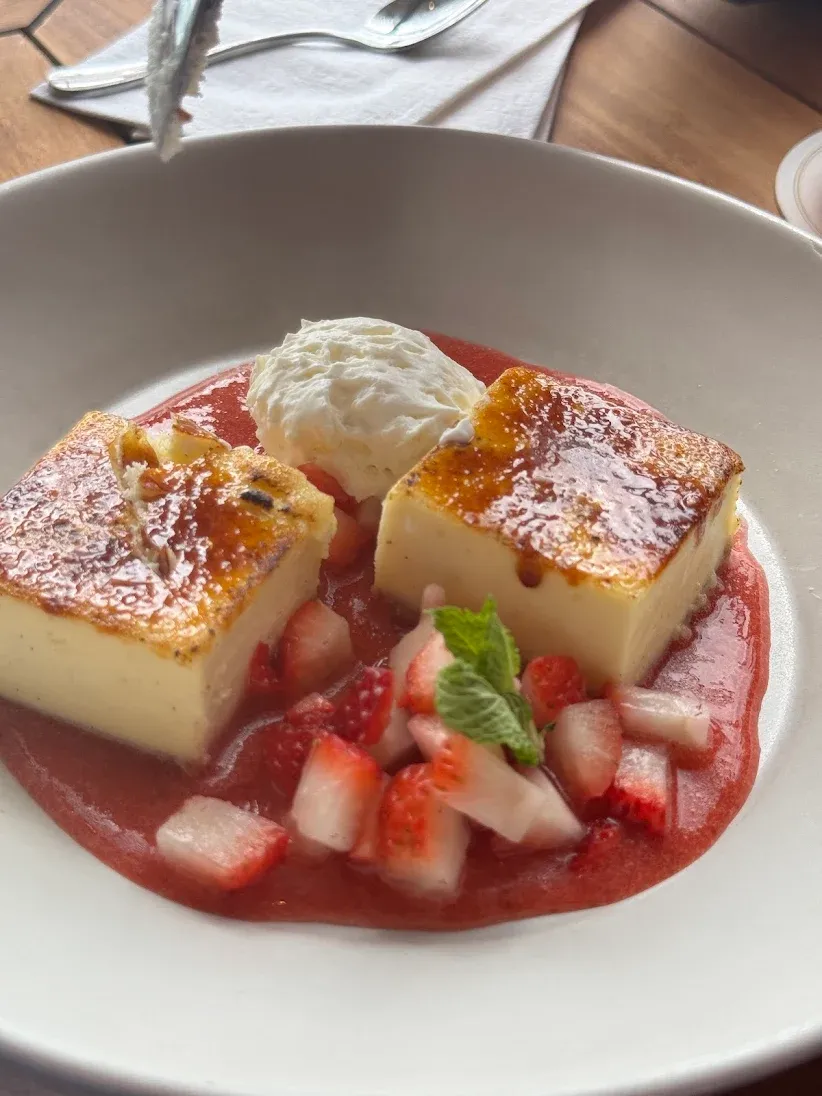 Crème Brûlée Cheesecake Slice