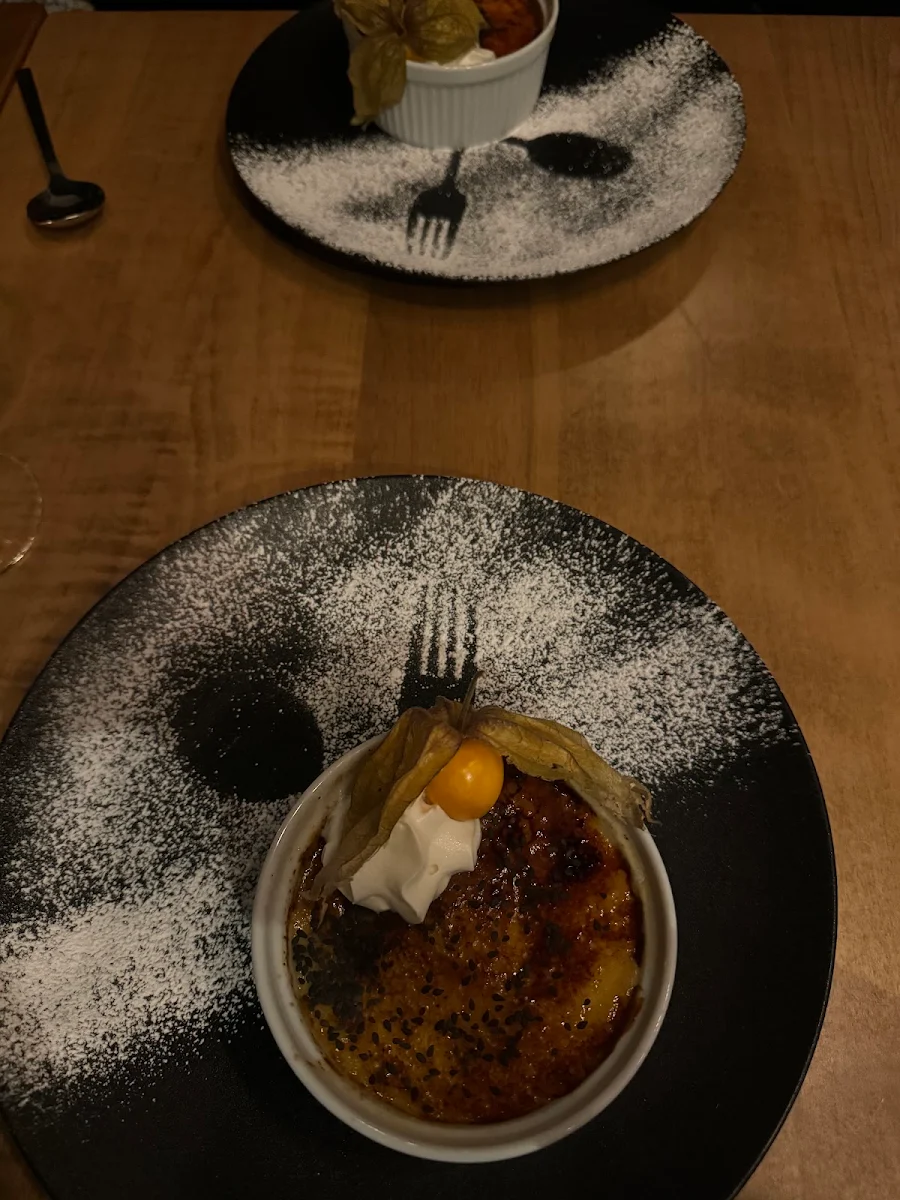 Creme Brûlée, Prime Steak + Raw Bar