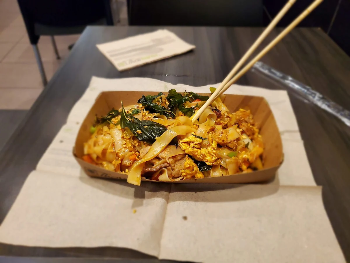 Drunken Noodles