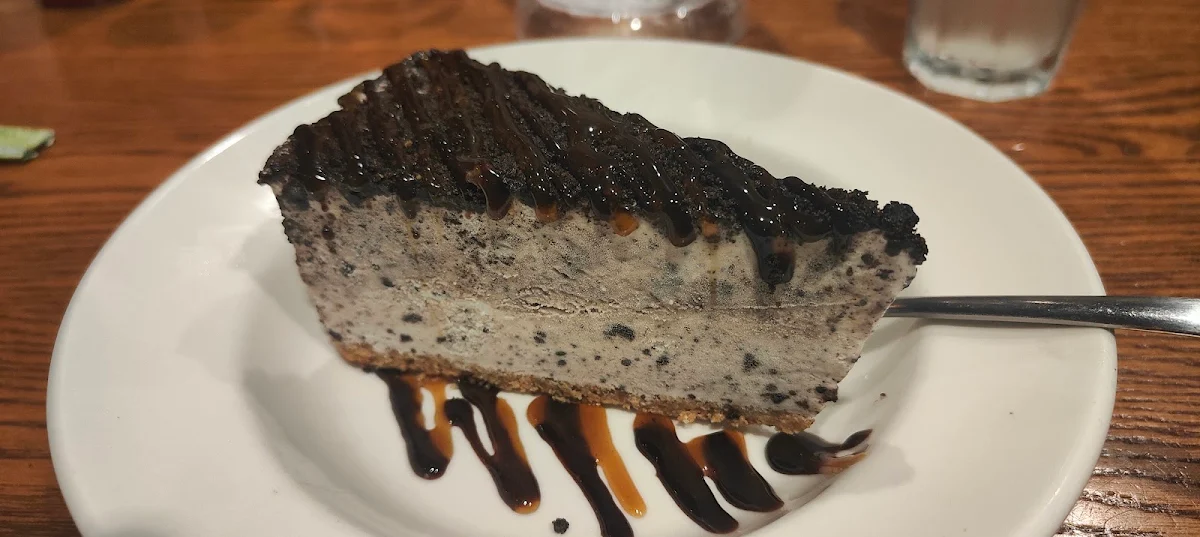 Oreo Ice Cream Cake