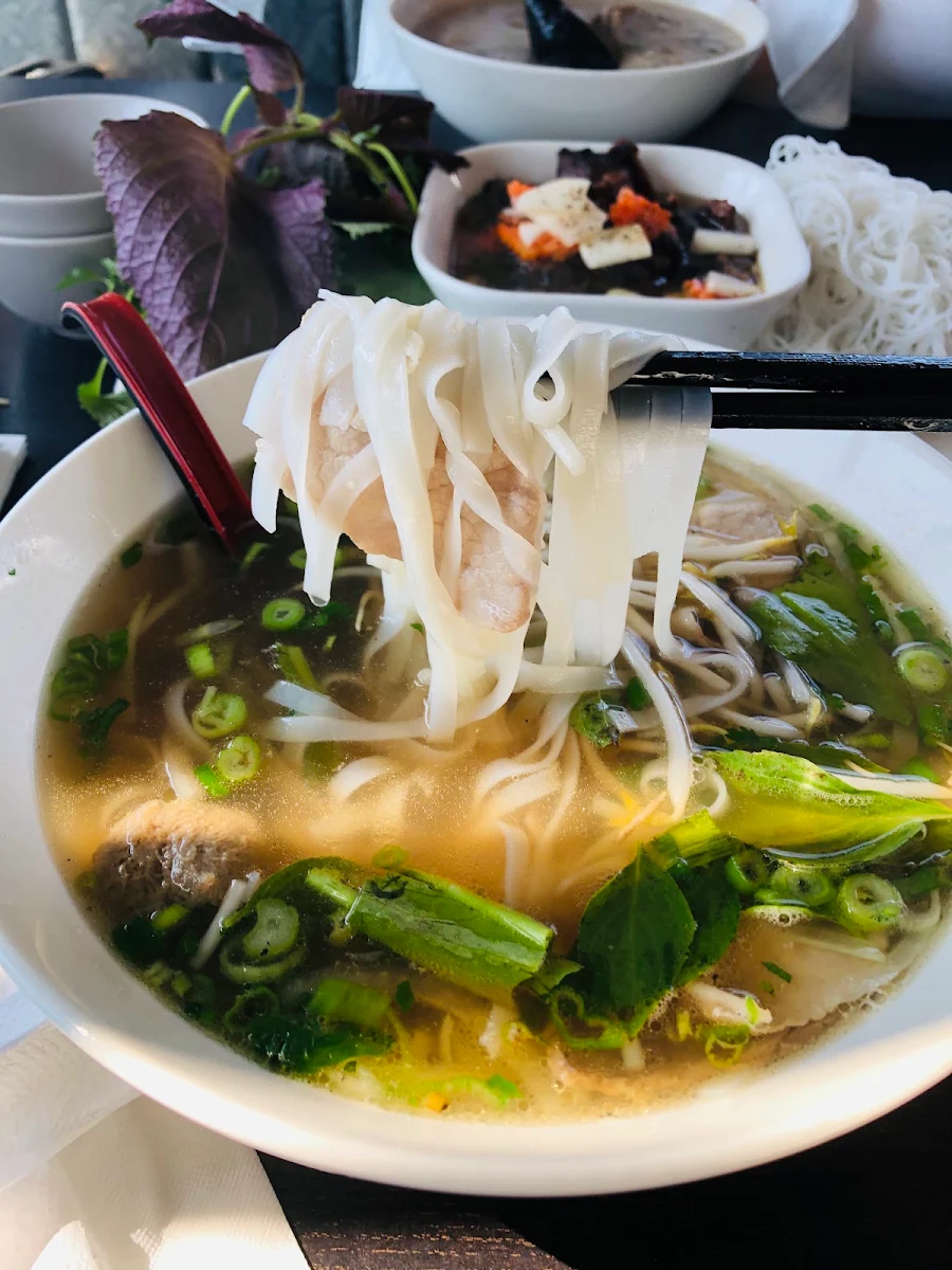 Pho DAC Biet