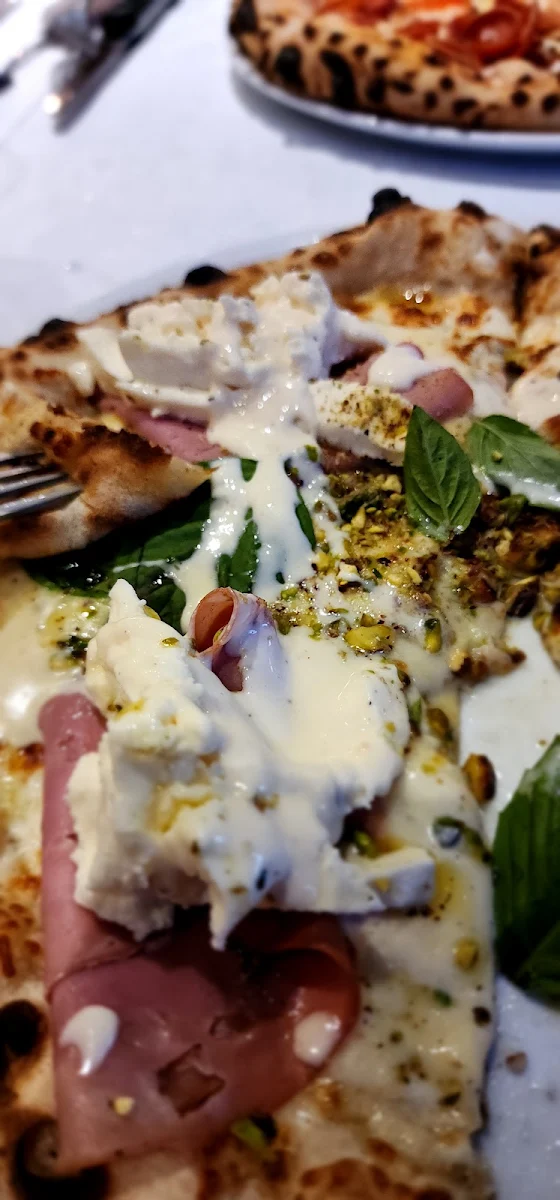 Pizza Mortadella E Pistacchio