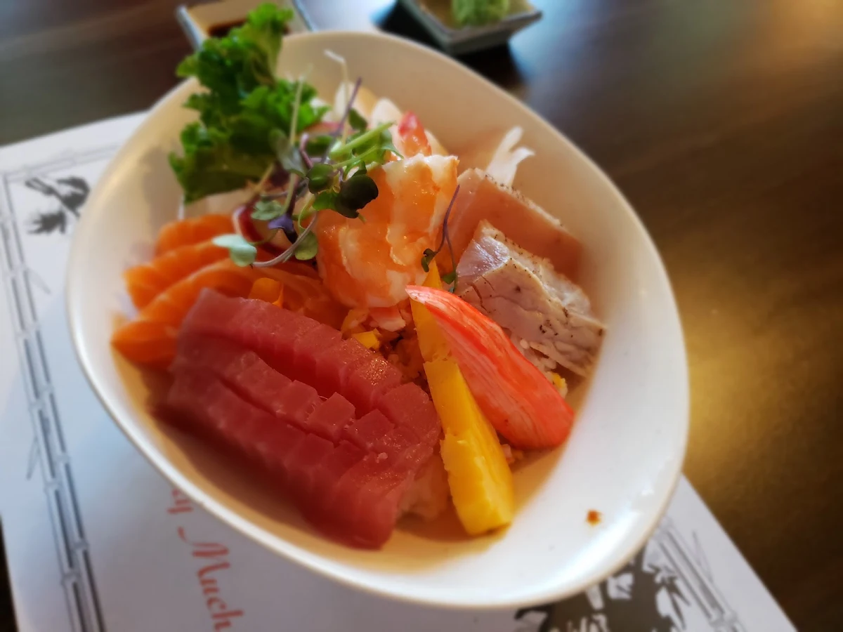 Chirashi Sushi