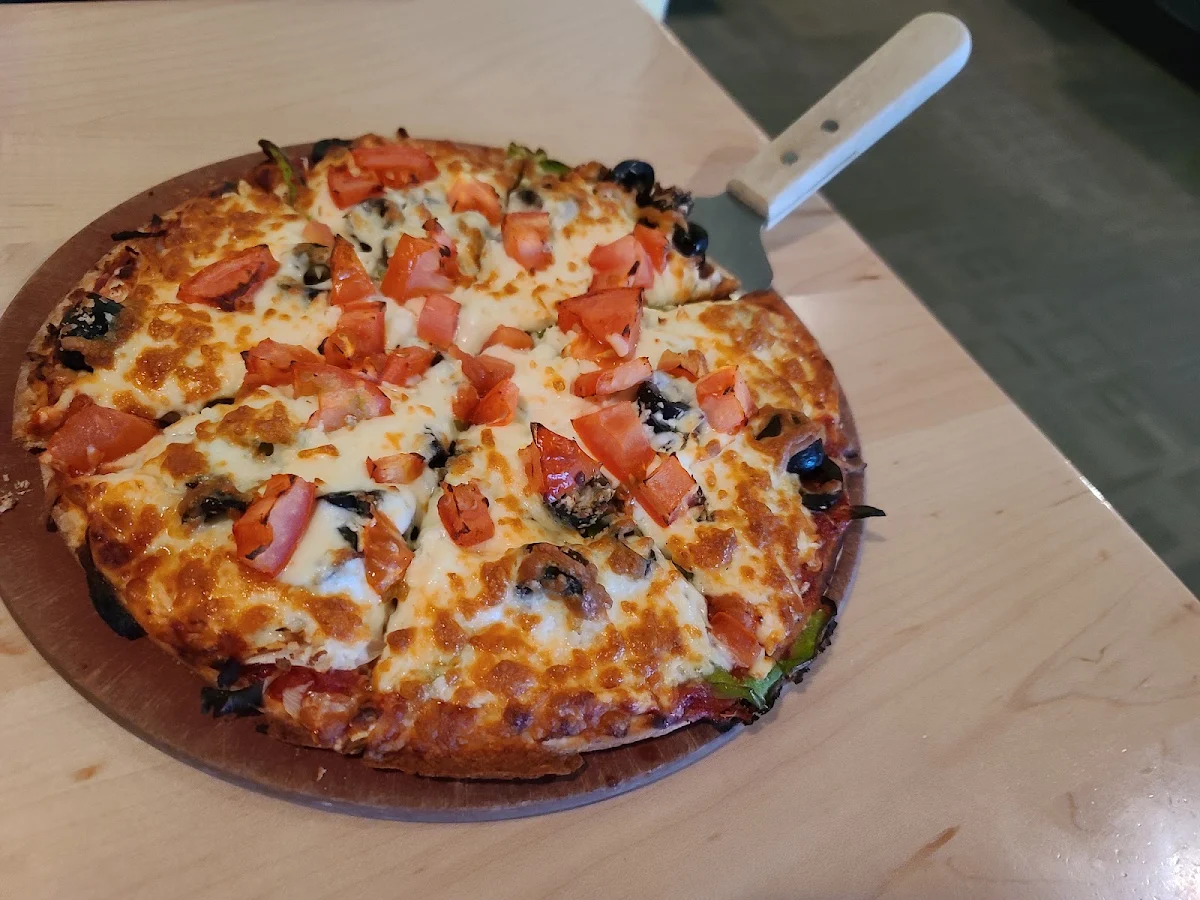 Greek Pizza 9 Inch