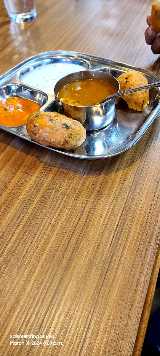 Medu Vada